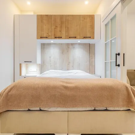 Rose 1 Fantastic 1+1 With Private Terrasse Appartement *