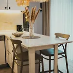 Rose 1 Fantastic 1+1 With Private Terrasse Alanya