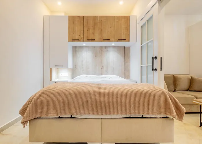 Rose 1 Fantastic 1+1 With Private Terrasse Lägenhet *